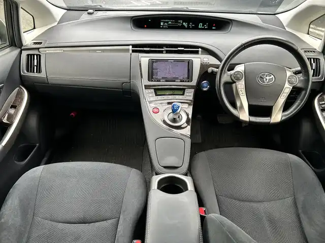 トヨタ プリウス ＰＨＶ S 千葉県 2015(平27)年 1.8万km スーパーホワイトⅡ ナビAVIC-RZ301 ドラレコ AC100Vコンセント シートヒーター ステアリングヒーター DVD 充電ケーブル車載 スマートキー プッシュスタート マット バイザー HID オートライト