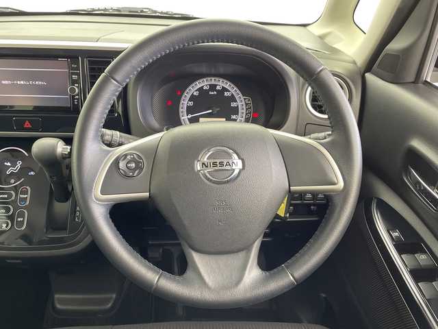 日産 デイズ ルークス X Vセレクション 愛知県 2019(平31)年 3.3万km アッシュブラウンM 純正ナビ/・フルセグ/・Ｂｌｕｅｔｏｏｔｈ/・ＤＶＤ/ＣＤ/アラウンドビューモニター/両側パワースライドドア/ＥＴＣ/純正ドライブレコーダー/衝突軽減/コーナーセンサー/ステアリングスイッチ/スマートキー
