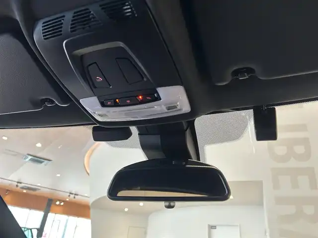 ＢＭＷ ２１８ｄ xDriveアクティブツアラーMスポーツ 道央・札幌 2017(平29)年 2.8万km ミネラルホワイト コンフォートパッケージ/　・コンフォートアクセス/　・ライトパッケージ/　・オートマチックテールゲート/パーキングサポートパッケージ/　・リアビューカメラ/　・PDC/純正HDDナビ/USB/Bluetooth/衝突警告/車線逸脱警告/ETC