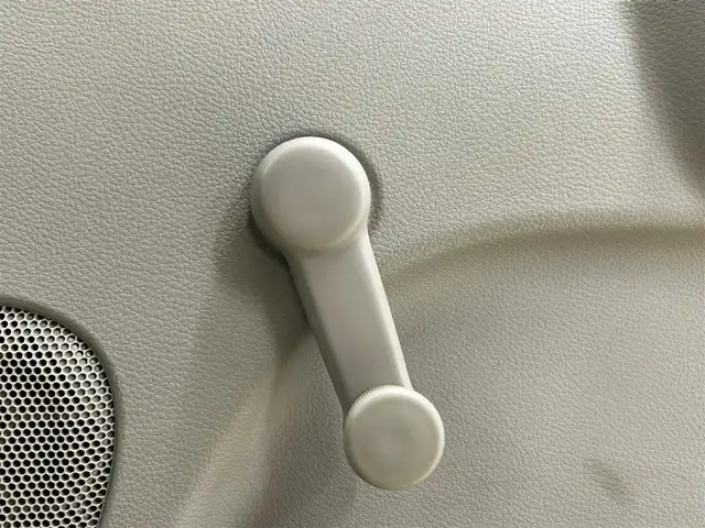 スズキ エブリイ PA リミテッド 道央・札幌 2016(平28)年 4.4万km シルキーシルバーメタリック ・4WD/・衝突被害軽減ブレーキ/・横滑り防止/・キーレス/・ドアバイザー/・冬タイヤ12インチホイル積込