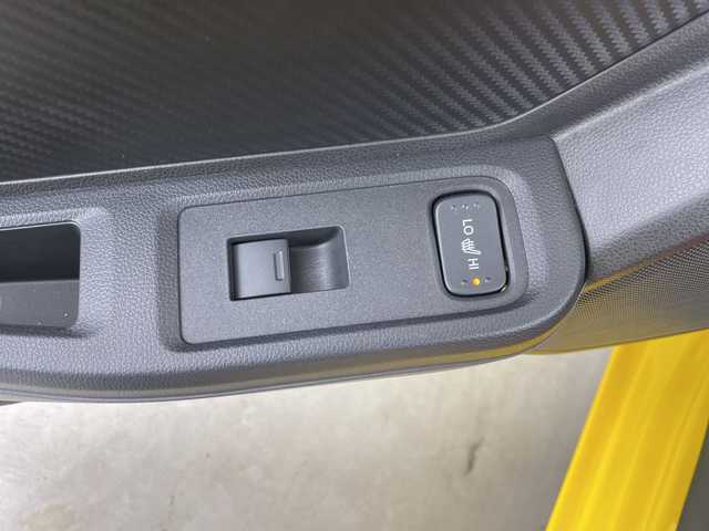 ホンダ Ｓ６６０ モデューロX 埼玉県 2021(令3)年 1.2万km カーニバルイエローⅡ 純正スカイサウンドインターナビ　/バックカメラ　/シートヒーター　/ＥＴＣ　/モデューロ専用シート　/モデューロ専用ステアリング/モデューロ１５インチアルミホイール/Ｋａｎｓａｉフロアブレスバー　/クルーズコントロール　/衝突軽減システム/ＬＥＤヘッドライト/プッシュスタート/スマートキー