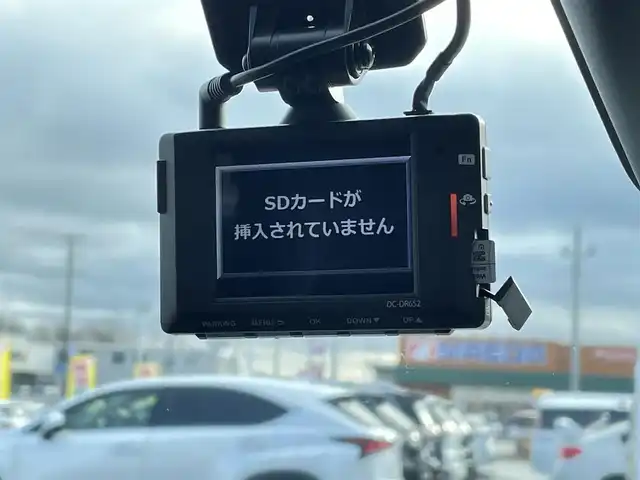 トヨタ ルーミー カスタムG 青森県 2020(令2)年 5.6万km ブライトシルバーM ４WD/純正ナビ/フルセグTV/CD/DVD/BT/衝突軽減ブレーキ/レーダークルーズコントロール/コーナーセンサー/ドライブレコーダー/ETC/両側パワースライドドア/全方位カメラ/電動パーキングブレーキ/オートホールド/電動格納ウインカーミラー/ドアバイザー/ステアリングスイッチ/14インチ純正AW/プッシュスタート/LEDオートライト/スマートキー×２