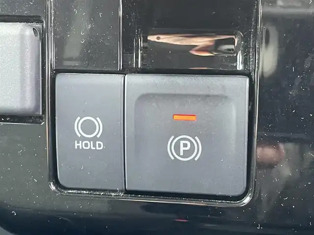 トヨタ ルーミー カスタムG 青森県 2020(令2)年 5.6万km ブライトシルバーM ４WD/純正ナビ/フルセグTV/CD/DVD/BT/衝突軽減ブレーキ/レーダークルーズコントロール/コーナーセンサー/ドライブレコーダー/ETC/両側パワースライドドア/全方位カメラ/電動パーキングブレーキ/オートホールド/電動格納ウインカーミラー/ドアバイザー/ステアリングスイッチ/14インチ純正AW/プッシュスタート/LEDオートライト/スマートキー×２