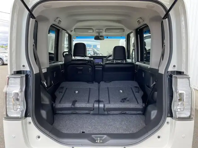 ダイハツ タント カスタム RS トップED SA Ⅲ 佐賀県 2017(平29)年 6.2万km パールホワイトⅢ 純正8インチナビ/・フルセグTV/CD/DVD/SD/HDMI/Bluetooth/バックカメラ/両側パワースライドドア/ハーフレザーシート/D席シートヒーター/衝突被害軽減ブレーキ/車線逸脱警報機能/ISOFIX対応/後席用サイドサンシェード/革巻きステアリング/ステアリングリモコン/プッシュスタート/スマートキー/ETC/ウィンカーミラー/オートハイビーム/純正LEDヘッドライト/純正LEDフォグライト/純正15インチアルミ/純正フロアマット/純正ドアバイザ―/スペアキー１本
