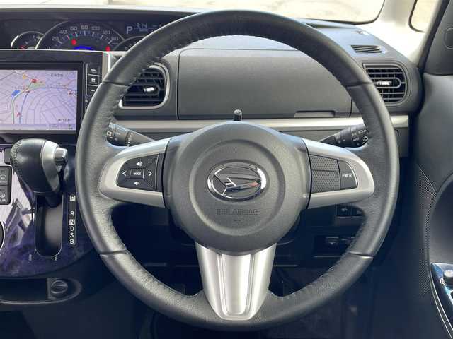 ダイハツ タント カスタム RS トップED SA Ⅲ 熊本県 2017(平29)年 6.2万km パールホワイトⅢ 純正8インチナビ/・フルセグTV/CD/DVD/SD/HDMI/Bluetooth/バックカメラ/両側パワースライドドア/ハーフレザーシート/D席シートヒーター/衝突被害軽減ブレーキ/車線逸脱警報機能/ISOFIX対応/後席用サイドサンシェード/革巻きステアリング/ステアリングリモコン/プッシュスタート/スマートキー/ETC/ウィンカーミラー/オートハイビーム/純正LEDヘッドライト/純正LEDフォグライト/純正15インチアルミ/純正フロアマット/純正ドアバイザ―/スペアキー１本