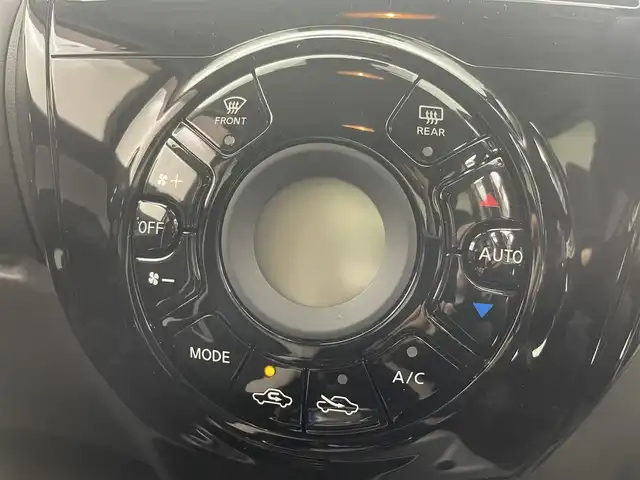 日産 ノート e－パワー X 茨城県 2020(令2)年 4.1万km スーパーブラック 純正ナビ/フルセグ/衝突被害軽減ブレーキ/車線逸脱抑制装置/オートマチックハイビーム/ソナー/ETC/純正15インチAW/スマートキー/スタットレスタイヤ積込