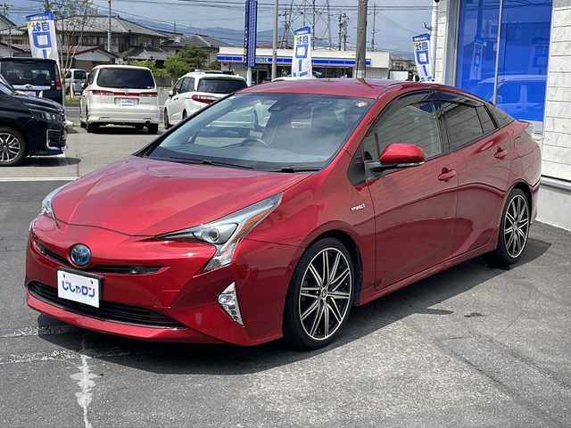 トヨタ プリウス A ツーリングセレクション 長野県 2016(平28)年 13.7万km エモーショナルレッド (株)IDOMが運営する【じしゃロン長野店】の自社ローン専用車両になります/こちらは現金またはオートローンご利用時の価格です。自社ローンご希望の方は別途その旨お申付け下さい./純正ナビ　（CD/DVD/BT）/フルセグTV/バックカメラ/ETC/クルーズコントロール/ステアリングスイッチ/純正フロアマット/社外アルミホイール/前後コーナーセンサー