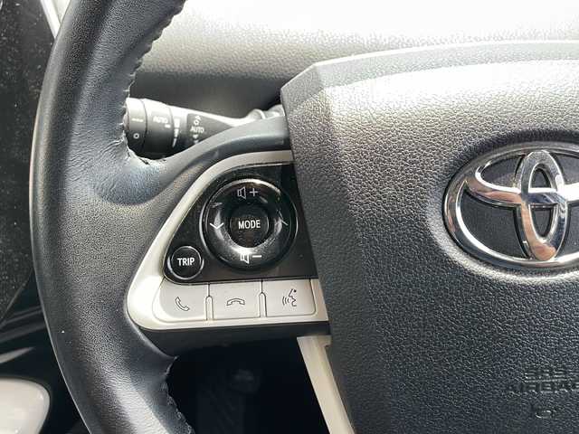 トヨタ プリウス A ツーリングセレクション 長野県 2016(平28)年 13.7万km エモーショナルレッド (株)IDOMが運営する【じしゃロン長野店】の自社ローン専用車両になります/こちらは現金またはオートローンご利用時の価格です。自社ローンご希望の方は別途その旨お申付け下さい./純正ナビ　（CD/DVD/BT）/フルセグTV/バックカメラ/ETC/クルーズコントロール/ステアリングスイッチ/純正フロアマット/社外アルミホイール/前後コーナーセンサー