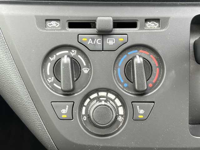 日産 デイズ S 山形県 2021(令3)年 1.5万km スターリングシルバーM 登録時走行距離　14997ｋｍ/４WD/純正SDナビ/フルセグTV/Bluetooth/ステアリングスイッチ/ドライブレコーダー/バックカメラ/前席シートヒーター/コーナーセンサー/衝突軽減ブレーキ/横滑り防止装置/アイドリングストップ/ETC/電動格納ミラー/ドアバイザー/純正ホイルキャップ付きスタッドレスタイヤ積載/（155/45R14  6mm  4本）