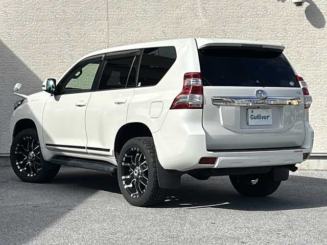 トヨタ ランドクルーザー プラド TX Lパッケージ 滋賀県 2014(平26)年 5.5万km ホワイトパールクリスタルシャイン ワンオーナー/純正SDナビ/フルセグテレビ（走行中視聴可）/電格ウィンカーミラー/クルーズコントロール/プッシュスタート/ETC/サンルーフ/AM/FM/CD/DVD/SD/D+N席シートヒーター/D+N席パワーシート/カロッツェリアカーオーディオ DEH-970 /レザーシート/純正フロアマット