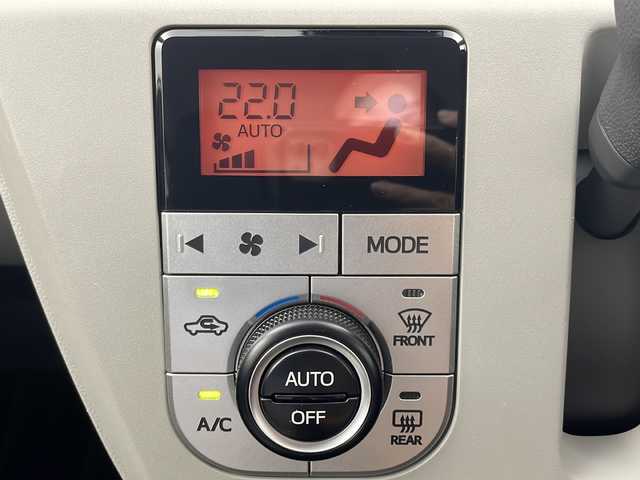 ダイハツ ミラ イース G リミテッド SAⅢ 岐阜県 2019(平31)年 2.4万km プラムブラウンクリスタルマイカ 純正７インチナビ（NMZK-W69D）/AM/FM/フルセグTV/Bluetooth/SD/バックカメラ　/社外ＥＴＣ　/前方ドラレコ　/シートヒーター（運転席・助手席）/純正フロアマット　/純正１４ＡＷ　/ＵＳＢ端子　/スマートアシストIII　/衝突回避支援ブレーキ機能/車線逸脱警報機能/オートマチックハイビーム/コーナーセンサー（前後）/アイドリングストップ　/オートライト/スマートキー/プッシュスタート