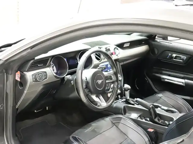 フォード マスタング 50イヤーズED 静岡県 2015(平27)年 5万km ガンＭ 左ハンドル350台限定/黒革シート/前席ベンチレーション/前席シートヒーター/ACC/バックカメラ/パーキングアシスト/前後ドラレコ(ZDR-016)/パドルシフト/アンビエントライト/スペアキー