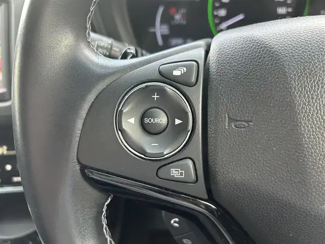 ホンダ ヴェゼル ハイブリッド Z ホンダセンシング 静岡県 2019(令1)年 3.8万km クリスタルブラックパール 純正ナビ/　（Bluetooth/DVD/CD）/フルセグTV/バックカメラ/衝突被害軽減システム/追従クルーズコントロール/レーンキープアシスト/横滑り防止装置/ハーフレザーシート/前席シートヒーター/純正ビルトインETC/前後ドライブレコーダー/プッシュスタート/スマートキー/純正フロアマット/純正17インチアルミホイール/保証書/取扱説明書