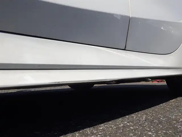 ＢＭＷ ＢＭＷ １１８ｄ Mスポーツ 千葉県 2021(令3)年 6.5万km 白 インテリジェントセーフティ/アクティブPDC緊急ブレーキ/パワーバックドア/純正HDDナビ/【Bluetooth接続】/バックカメラ/ドライブレコーダー（前後撮影）/運転席パワーシート/ハーフレザーシート/革巻きステアリング/ステアリングスイッチ/ミラー内蔵ETC/LEDヘッドライト/ウインカーミラー/純正18インチアルミホイル/サイド/カーテンエアバッグ/コンフォートアクセス