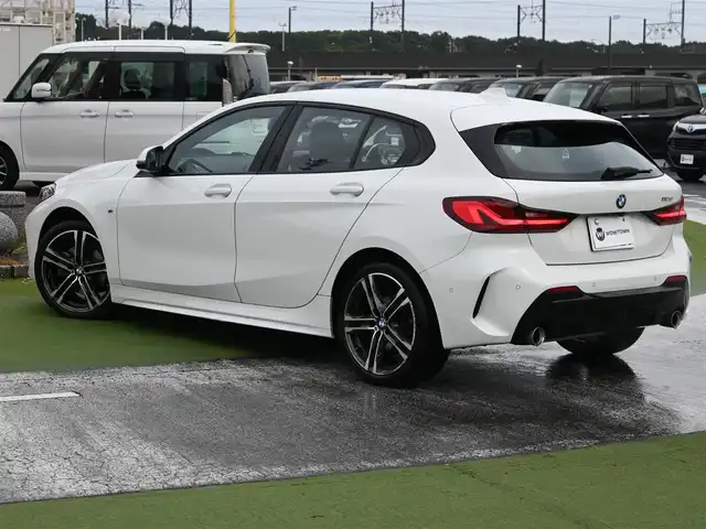 ＢＭＷ ＢＭＷ １１８ｄ Mスポーツ 千葉県 2021(令3)年 6.5万km 白 インテリジェントセーフティ/アクティブPDC緊急ブレーキ/パワーバックドア/純正HDDナビ/【Bluetooth接続】/バックカメラ/ドライブレコーダー（前後撮影）/運転席パワーシート/ハーフレザーシート/革巻きステアリング/ステアリングスイッチ/ミラー内蔵ETC/LEDヘッドライト/ウインカーミラー/純正18インチアルミホイル/サイド/カーテンエアバッグ/コンフォートアクセス