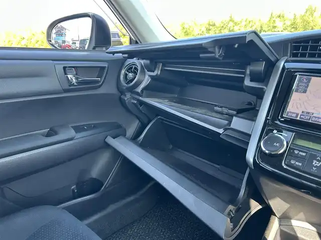 トヨタ カローラ フィールダー ハイブリッドG 鹿児島県 2015(平27)年 6.9万km ホワイトパールクリスタルシャイン Toyota Safety Sense C/純正ナビ/　　CD/DVD/BT/フルセグ/バックカメラ/クルーズコントロール/オートライト/布シート/ステアリングスイッチ/アイドリングストップ/スマートキー/ETC