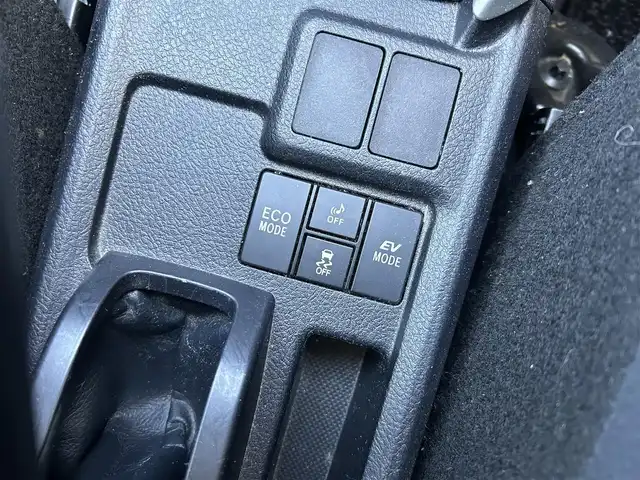 トヨタ カローラ フィールダー ハイブリッドG 鹿児島県 2015(平27)年 6.9万km ホワイトパールクリスタルシャイン Toyota Safety Sense C/純正ナビ/　　CD/DVD/BT/フルセグ/バックカメラ/クルーズコントロール/オートライト/布シート/ステアリングスイッチ/アイドリングストップ/スマートキー/ETC