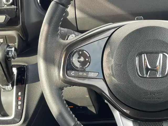 ホンダ Ｎ ＢＯＸ カスタム G EX ターボ ホンダセンシング 滋賀県 2018(平30)年 5.4万km ブリリアントスポーティブルーメタリック2トーン 純正8インチナビ(VXU-185NBi)/(AM/FM/CD/DVD/BT/フルセグTV)/バックカメラ/ビルトインETC/両側パワースライドドア/ホンダセンシング/・衝突軽減ブレーキ/・レーントレーシングアシスト/・レーダークルーズコントロール/横滑り防止装置/革巻きステアリング/ステアリングスイッチ/パドルシフト/オートライト/純正フロアマット/電格ウインカーミラー