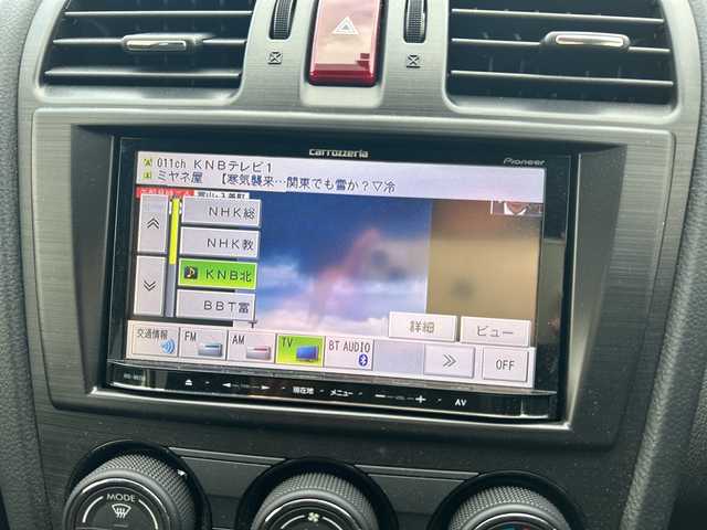 スバル インプレッサ スポーツ 1．6i－L 富山県 2012(平24)年 3.8万km サテンホワイトパール ワンオーナー/社外メモリナビ（AVIC-MRZ09）/フルセグテレビ/バックカメラ/アイドリングストップ/ETC/ドアバイザー/純正フロアマット/ドアバイザー/HIDヘッドライト/フォグランプ/横滑り防止装置/純正15インチAW/保証書/取説/点検記録整備簿