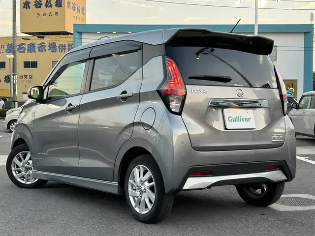 日産 デイズ ハイウェイスターX 愛媛県 2021(令3)年 2.4万km チタニウムグレーメタリック 純正ナビ/フルセグTV/全方位カメラ/運転支援システム/ETC/ドラレコ/LEDヘッドライト/オートライト/純正AW/純正フロアマット/スマートキー/スペアキー/プッシュスタート/アイドリングストップ/ワンオーナー