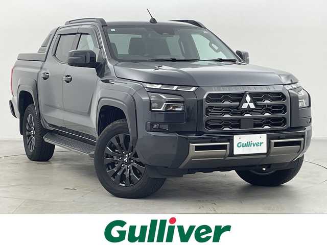 三菱 トライトン GSR 群馬県 2024(令6)年 1.9万km グラファイトグレーメタリック/ブラックマイカ 純正９型ナビ　全周囲カメラ　トノカバー　ＥＴＣ　衝突被害軽減ブレーキ　レーンアシスト　クリアランスソナー　オートマチックハイビーム　ＬＥＤ　レザーシート　シートヒーター　ステアリングヒーター　禁煙