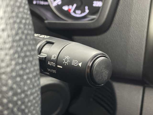 三菱 トライトン GSR 群馬県 2024(令6)年 1.9万km グラファイトグレーメタリック/ブラックマイカ 純正９型ナビ　全周囲カメラ　トノカバー　ＥＴＣ　衝突被害軽減ブレーキ　レーンアシスト　クリアランスソナー　オートマチックハイビーム　ＬＥＤ　レザーシート　シートヒーター　ステアリングヒーター　禁煙