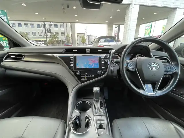 トヨタ カムリ WS 岡山県 2019(令1)年 13.6万km アティチュードブラックマイカ 登録時走行距離135230km/純正ナビ/(AM/FM/BT/TV/DISC)/ToyotaSeaftySense/・プリクラッシュセーフティ/・アダプティブクルーズコントロール/・レーントレーシングアシスト/・オートマティックハイビーム/バックカメラ/ビルトインETC/BSM/HUD/ハーフレザーシート/D席パワーシート/スマートキー/スペアキー/純正18インチアルミホイール