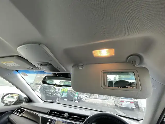 トヨタ カムリ WS 岡山県 2019(令1)年 13.6万km アティチュードブラックマイカ 登録時走行距離135230km/純正ナビ/(AM/FM/BT/TV/DISC)/ToyotaSeaftySense/・プリクラッシュセーフティ/・アダプティブクルーズコントロール/・レーントレーシングアシスト/・オートマティックハイビーム/バックカメラ/ビルトインETC/BSM/HUD/ハーフレザーシート/D席パワーシート/スマートキー/スペアキー/純正18インチアルミホイール