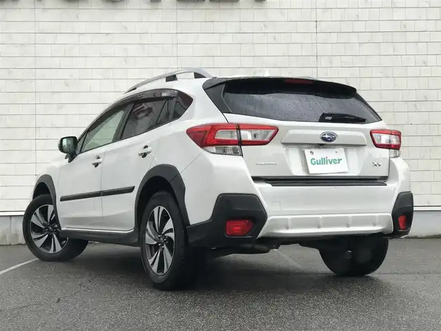 スバル インプレッサ ＸＶ 2．0i－L アイサイト 富山県 2018(平30)年 7.9万km クリスタルホワイトP 社外SDナビ/フルセグＴＶ／Ｂｌｕｅｔｏｏｔｈ/レーダークルーズコントロール/ＬＥＤヘッドライト/レーンキープアシスト/ステアリングスイッチ/電動パーキングブレーキ/Ｘ－ＭＯＤＥ/純正ＡＷ１７インチ/スマートキー／プッシュスタート/ルーフレール/ETC/衝突軽減ブレーキ/保証書／取説有り