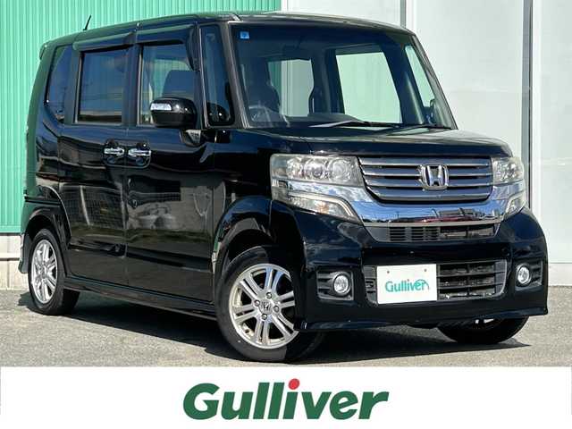 ホンダ Ｎ ＢＯＸ カスタム G Lパッケージ 福岡県 2013(平25)年 9.2万km クリスタルブラックパール 社外ナビ/(フルセグ/ＣＤ／ＤＶＤ再生/ＳＤ再生Ｂｌｕｅｔｏｏｔｈ)　/両側パワースライドドア　/ＥＴＣ　/オートライト　/スマートキー　/プッシュスタート　/ＬＥＤヘッドライト　/純正アルミホイール　/フロアマット/スペアキー