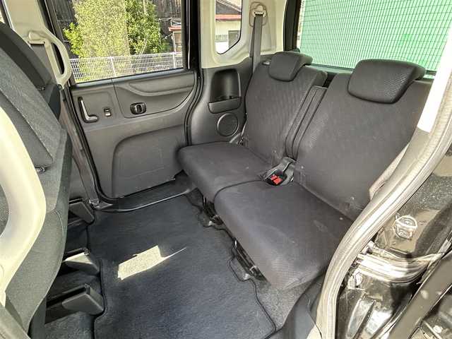 ホンダ Ｎ ＢＯＸ カスタム G Lパッケージ 福岡県 2013(平25)年 9.2万km クリスタルブラックパール 社外ナビ/(フルセグ/ＣＤ／ＤＶＤ再生/ＳＤ再生Ｂｌｕｅｔｏｏｔｈ)　/両側パワースライドドア　/ＥＴＣ　/オートライト　/スマートキー　/プッシュスタート　/ＬＥＤヘッドライト　/純正アルミホイール　/フロアマット/スペアキー