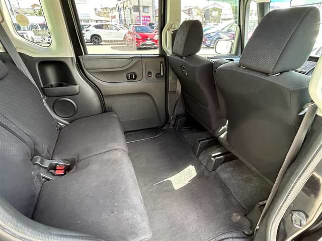 ホンダ Ｎ ＢＯＸ カスタム G Lパッケージ 福岡県 2013(平25)年 9.2万km クリスタルブラックパール 社外ナビ/(フルセグ/ＣＤ／ＤＶＤ再生/ＳＤ再生Ｂｌｕｅｔｏｏｔｈ)　/両側パワースライドドア　/ＥＴＣ　/オートライト　/スマートキー　/プッシュスタート　/ＬＥＤヘッドライト　/純正アルミホイール　/フロアマット/スペアキー