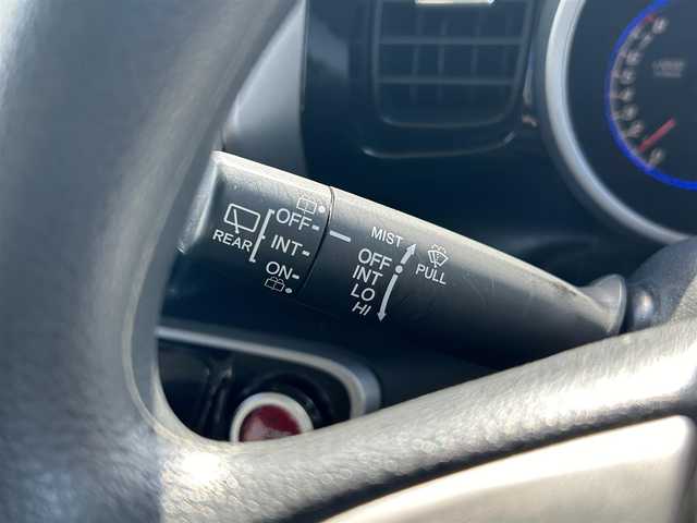 ホンダ Ｎ ＢＯＸ カスタム G Lパッケージ 福岡県 2013(平25)年 9.2万km クリスタルブラックパール 社外ナビ/(フルセグ/ＣＤ／ＤＶＤ再生/ＳＤ再生Ｂｌｕｅｔｏｏｔｈ)　/両側パワースライドドア　/ＥＴＣ　/オートライト　/スマートキー　/プッシュスタート　/ＬＥＤヘッドライト　/純正アルミホイール　/フロアマット/スペアキー
