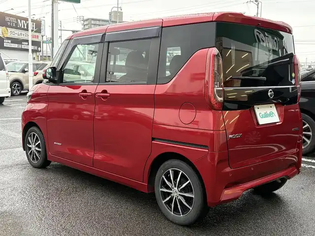 日産 ルークス X 徳島県 2020(令2)年 2.5万km スパークリングレッドM 社外ナビ/プッシュスタート/片側パワースライドドア/バックカメラ/アラウンドビューモニター/ETC/社外フロアマット/ドライブレコーダー前のみ/先行車発進お知らせ/速度標識標準/道路標識標準/ふらつき警報/レーンキープアシスト/盗難防止装置/純正ホイールキャップ