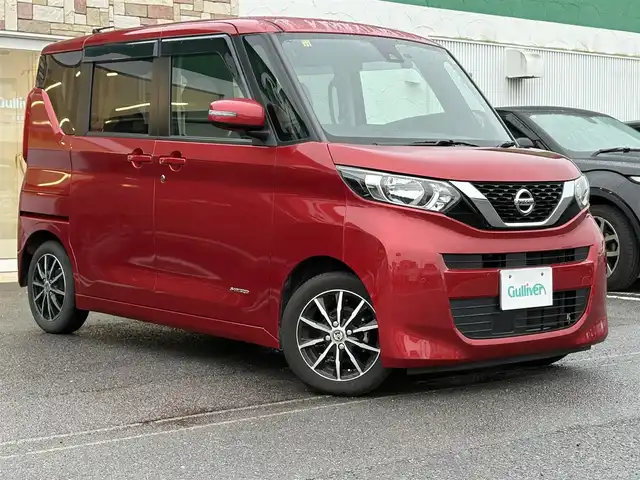 日産 ルークス X 徳島県 2020(令2)年 2.5万km スパークリングレッドM 社外ナビ/プッシュスタート/片側パワースライドドア/バックカメラ/アラウンドビューモニター/ETC/社外フロアマット/ドライブレコーダー前のみ/先行車発進お知らせ/速度標識標準/道路標識標準/ふらつき警報/レーンキープアシスト/盗難防止装置/純正ホイールキャップ