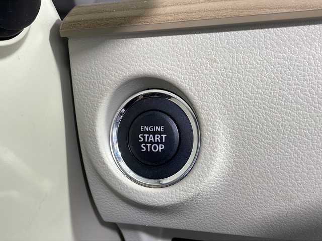 スズキ ラパン X 沖縄県 2020(令2)年 3.2万km フレンチミントパールメタリック 禁煙車/ワンオーナー/9インチ純正ディーラーOPナビ/【CD/DVD/BT/フルセグTV】/全方位カメラ/ETC/前後ドライブレコーダー/社外シートカバー/シートヒーター/レーダーブレーキ/スマートキー