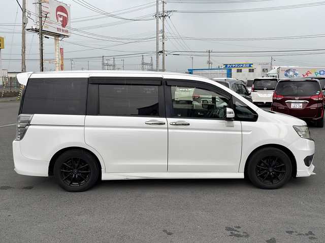ホンダ ステップワゴン スパーダ Z クールS Iナビセレ 宮城県 2013(平25)年 9.2万km ホワイトオーキッドパール クルーズコントロール/純正7インチナビ/・CD.DVD.USB/バックカメラ/ワンセグTV/ハーフレザーシート/ビルトインETC/ドライブレコーダー（FR）/スマートキー×2/HIDヘッドライト/フォグライト/純正フロアマット/社外16インチAW/冬タイヤ積込み/【社外AW(195/65/15)】