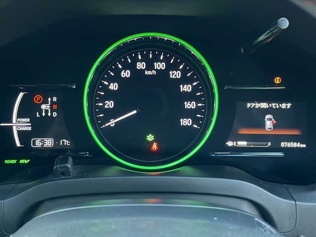 ホンダ ヴェゼル ハイブリッド Z ホンダセンシング 徳島県 2018(平30)年 7.7万km クリスタルブラックパール 社外SDナビ　VXM-185VFi/（DISC/ラジオ/フルセグ/BT/USB/iPod）/パドルシフト/オートブレーキホールド/ワイパーデザイアー/追従式クルーズコントロール/ETC/ハーフレザーシート/D・N席シートヒーター/LEDヘッドライト/純正17インチアルミホイール/純正フロアマット/ドライブレコーダー/ECON/ドアバイザー/フォグライト