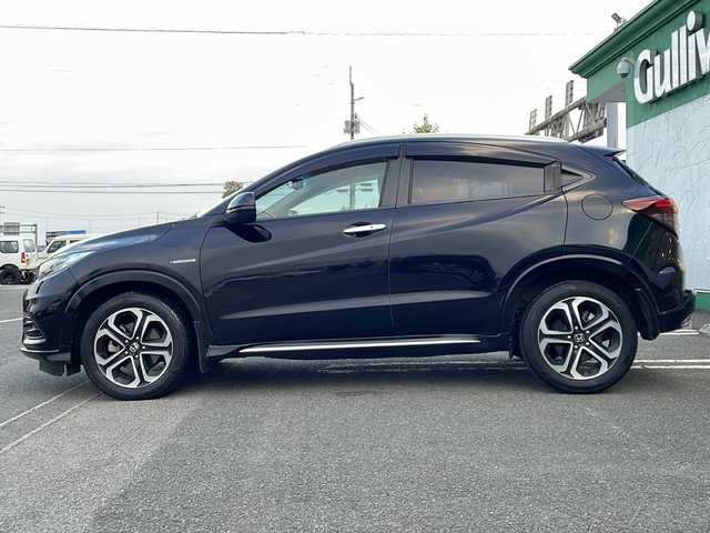 ホンダ ヴェゼル ハイブリッド Z ホンダセンシング 徳島県 2018(平30)年 7.7万km クリスタルブラックパール 社外SDナビ　VXM-185VFi/（DISC/ラジオ/フルセグ/BT/USB/iPod）/パドルシフト/オートブレーキホールド/ワイパーデザイアー/追従式クルーズコントロール/ETC/ハーフレザーシート/D・N席シートヒーター/LEDヘッドライト/純正17インチアルミホイール/純正フロアマット/ドライブレコーダー/ECON/ドアバイザー/フォグライト