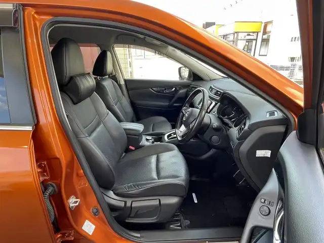 日産 エクストレイル 20X 青森県 2019(令1)年 9.2万km プレミアムコロナオレンジ パートタイム4WD/社外ナビ(BT/フルセグ/CD/DVD/ラジオ)/バックカメラ/エマージェンシーブレーキ/ドライブレコーダー(前後)/パワーバックドア/オートライト/LEDヘッドライト/フロントフォグライト/ETC2.0/電動格納ミラー/スペアキー/記録簿(R3/R4/R5/R6)/新車時保証書/取扱説明書