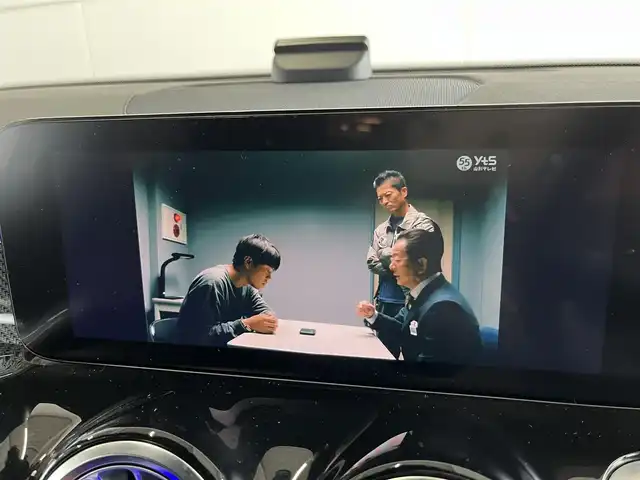 メルセデス・ベンツ Ｍ・ベンツ ＧＬＢ２００ｄ 4マチック AMGライン 山形県 2022(令4)年 3.4万km デジタルホワイト 純正HDDナビ　/360°カメラ　/ETC2.0 /フルセグTV　/Bluetooth/USB /３列シート　/ハーフレザーシート　/運転席/助手席シートヒーター　/ルーフレール　/電動リアゲート　/コーナーセンサー