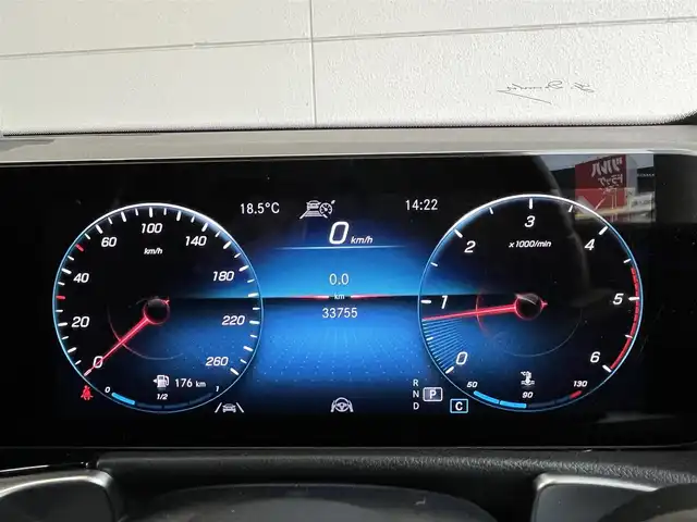 メルセデス・ベンツ Ｍ・ベンツ ＧＬＢ２００ｄ 4マチック AMGライン 山形県 2022(令4)年 3.4万km デジタルホワイト 純正HDDナビ　/360°カメラ　/ETC2.0 /フルセグTV　/Bluetooth/USB /３列シート　/ハーフレザーシート　/運転席/助手席シートヒーター　/ルーフレール　/電動リアゲート　/コーナーセンサー