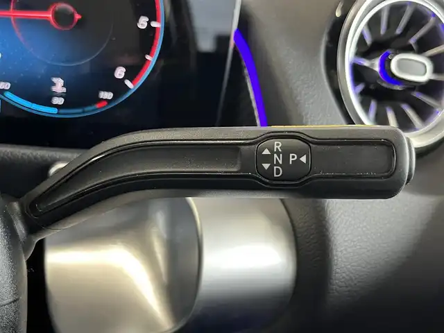 メルセデス・ベンツ Ｍ・ベンツ ＧＬＢ２００ｄ 4マチック AMGライン 山形県 2022(令4)年 3.4万km デジタルホワイト 純正HDDナビ　/360°カメラ　/ETC2.0 /フルセグTV　/Bluetooth/USB /３列シート　/ハーフレザーシート　/運転席/助手席シートヒーター　/ルーフレール　/電動リアゲート　/コーナーセンサー