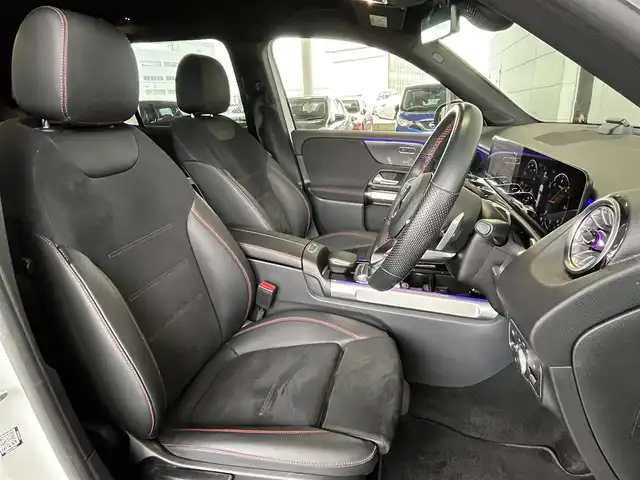 メルセデス・ベンツ Ｍ・ベンツ ＧＬＢ２００ｄ 4マチック AMGライン 山形県 2022(令4)年 3.4万km デジタルホワイト 純正HDDナビ　/360°カメラ　/ETC2.0 /フルセグTV　/Bluetooth/USB /３列シート　/ハーフレザーシート　/運転席/助手席シートヒーター　/ルーフレール　/電動リアゲート　/コーナーセンサー