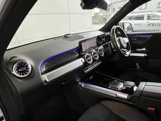 メルセデス・ベンツ Ｍ・ベンツ ＧＬＢ２００ｄ 4マチック AMGライン 山形県 2022(令4)年 3.4万km デジタルホワイト 純正HDDナビ　/360°カメラ　/ETC2.0 /フルセグTV　/Bluetooth/USB /３列シート　/ハーフレザーシート　/運転席/助手席シートヒーター　/ルーフレール　/電動リアゲート　/コーナーセンサー