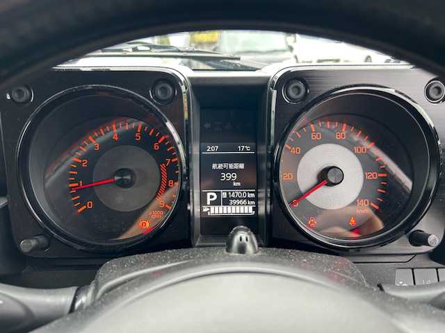 スズキ ジムニー XC 静岡県 2020(令2)年 4万km ブルーイッシュブラックパール3 ●社外SDナビ/(フルセグ/CD/DVD/Bluetooth)/(イクリプス/AVN-LS02W)/●前席シートヒーター/●バックカメラ/●クルーズコントロール/●衝突被害軽減システム/●レーンキープアシスト/●LEDヘッドライト＆フォグランプ/●オートライト/●革巻きステアリング/●ステアリングスイッチ/●ETC/●電動格納ウィンカーミラー/●ヘッドライトウォッシャー/●サイドミラーヒーター/●ダウンヒルアシストコントロール/●前席レザーシートカバー/●スマートキー/●プッシュスタート/●純正フロアマット/●純正16インチアルミホイール/●ダブル＋サイドSRS＋ABS/●保証書/●取扱説明書