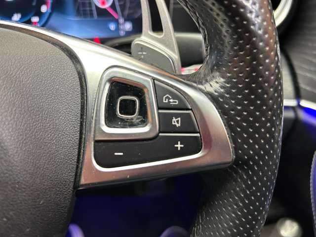 メルセデス・ベンツ Ｅ２００ アバンギャルド スポーツ 千葉県 2016(平28)年 9.1万km オブシディアンブラック レザーパッケージ　/純正ナビ　/３６０°カメラ　/ＡＣＣ　/Ｂｕｒｍｅｓｔｅｒサウンド　/全席シートヒーター　/パワーシート　/ＬＥＤヘッドライト　/オートライト　/エアバランスＰＫＧ　/電動リアゲート