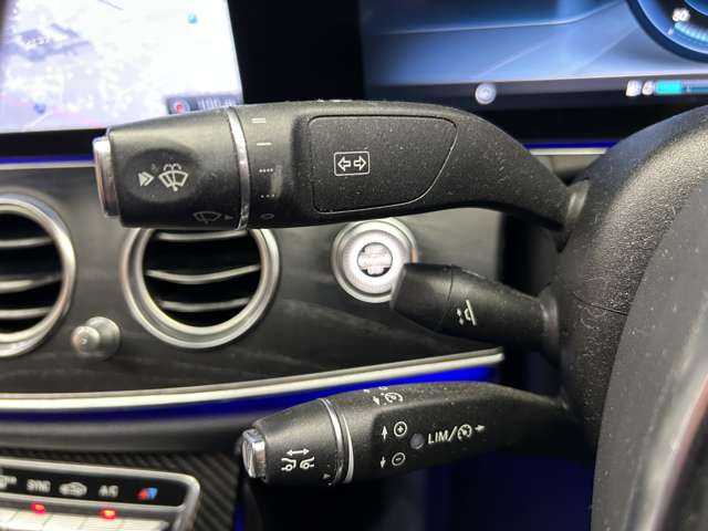 メルセデス・ベンツ Ｅ２００ アバンギャルド スポーツ 千葉県 2016(平28)年 9.1万km オブシディアンブラック レザーパッケージ　/純正ナビ　/３６０°カメラ　/ＡＣＣ　/Ｂｕｒｍｅｓｔｅｒサウンド　/全席シートヒーター　/パワーシート　/ＬＥＤヘッドライト　/オートライト　/エアバランスＰＫＧ　/電動リアゲート