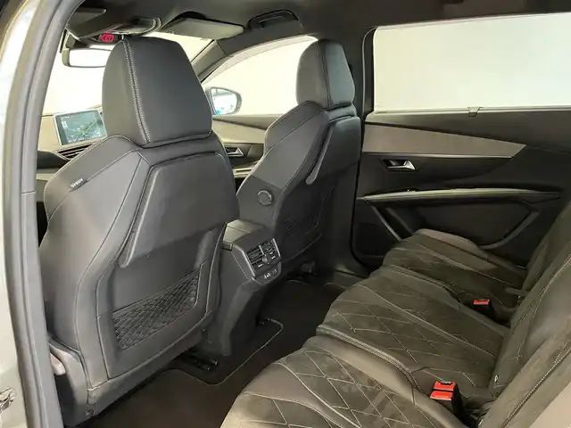 プジョー ５００８ GT ブルーHDi 愛知県 2018(平30)年 4.8万km アマゾナイトグレー Ｐａｎａｓｏｎｉｃナビ内臓　/フルセグＴＶ　/ハーフレザー　/パフュームディフューザー　/パーキングセンサー　/ＬＫＡ　/ＢＳＭ　　/クルーズコントロール　/バックカメラ　/サイドカメラ　/ミラーリンク　/AppleCarPlay/AndroidAuto/ＥＴＣ/インテリジェントオートライト/パワーバックドア/パドルシフト/ETC/プッシュスタート/アイドリングストップ/ウィンカーミラー