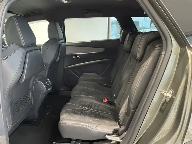 プジョー ５００８ GT ブルーHDi 愛知県 2018(平30)年 4.8万km アマゾナイトグレー Ｐａｎａｓｏｎｉｃナビ内臓　/フルセグＴＶ　/ハーフレザー　/パフュームディフューザー　/パーキングセンサー　/ＬＫＡ　/ＢＳＭ　　/クルーズコントロール　/バックカメラ　/サイドカメラ　/ミラーリンク　/AppleCarPlay/AndroidAuto/ＥＴＣ/インテリジェントオートライト/パワーバックドア/パドルシフト/ETC/プッシュスタート/アイドリングストップ/ウィンカーミラー